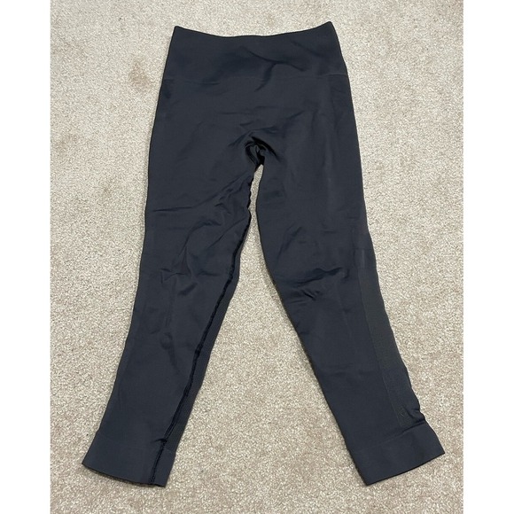 Lululemon Size 6 Inspire Cropped Black Leggings RN106259 - Picture 1 of 7